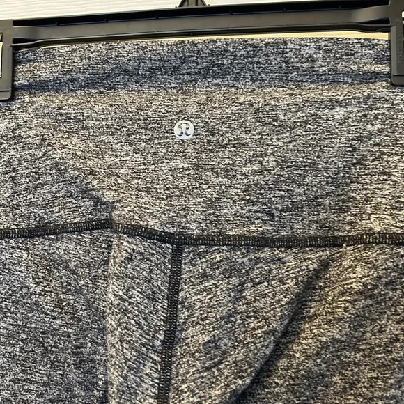 ! Lululemon HR Align Pant 28” Heathered Herringbone Black sz 6 - Picture 3 of 4